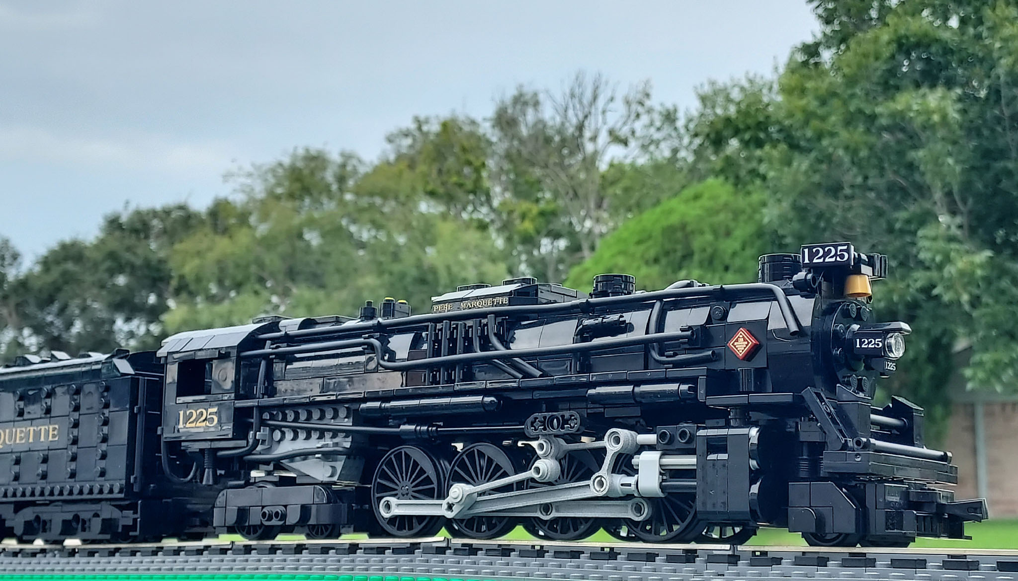 Pere Marquette 1225
